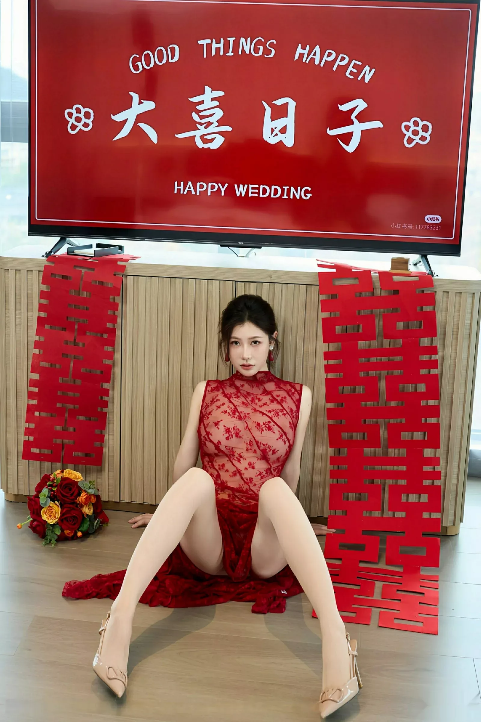 [[XiuRen秀人网]秀人网]No.10578_模特尹甜甜性感红色新娘晨袍配肉色丝袜秀完美身材迷人诱惑写真69P