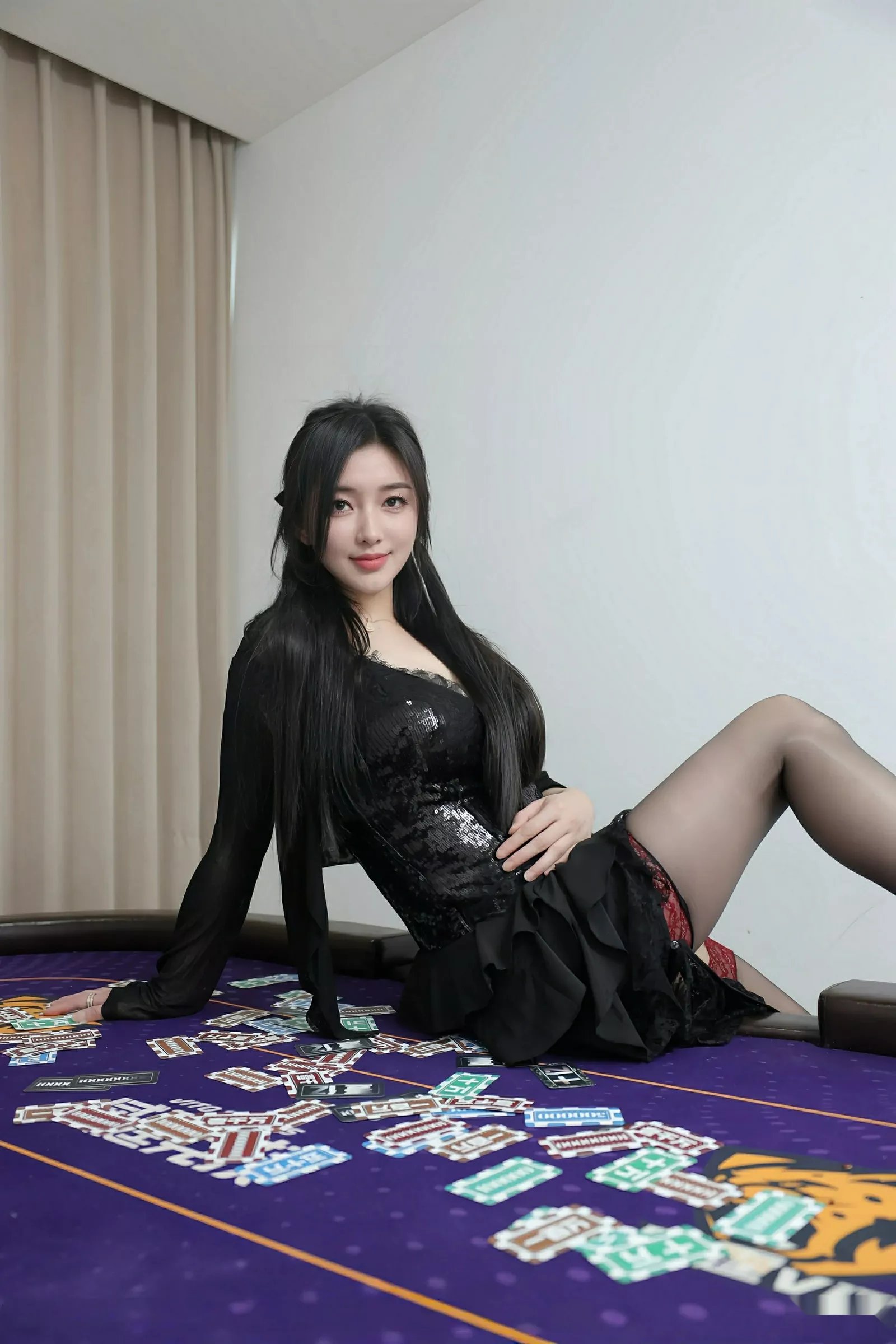 [[XiuRen秀人网]秀人网]No.10592_模特苏一诺性感黑色情趣内衣配黑丝吊袜秀曼妙身姿惹火诱惑写真80P