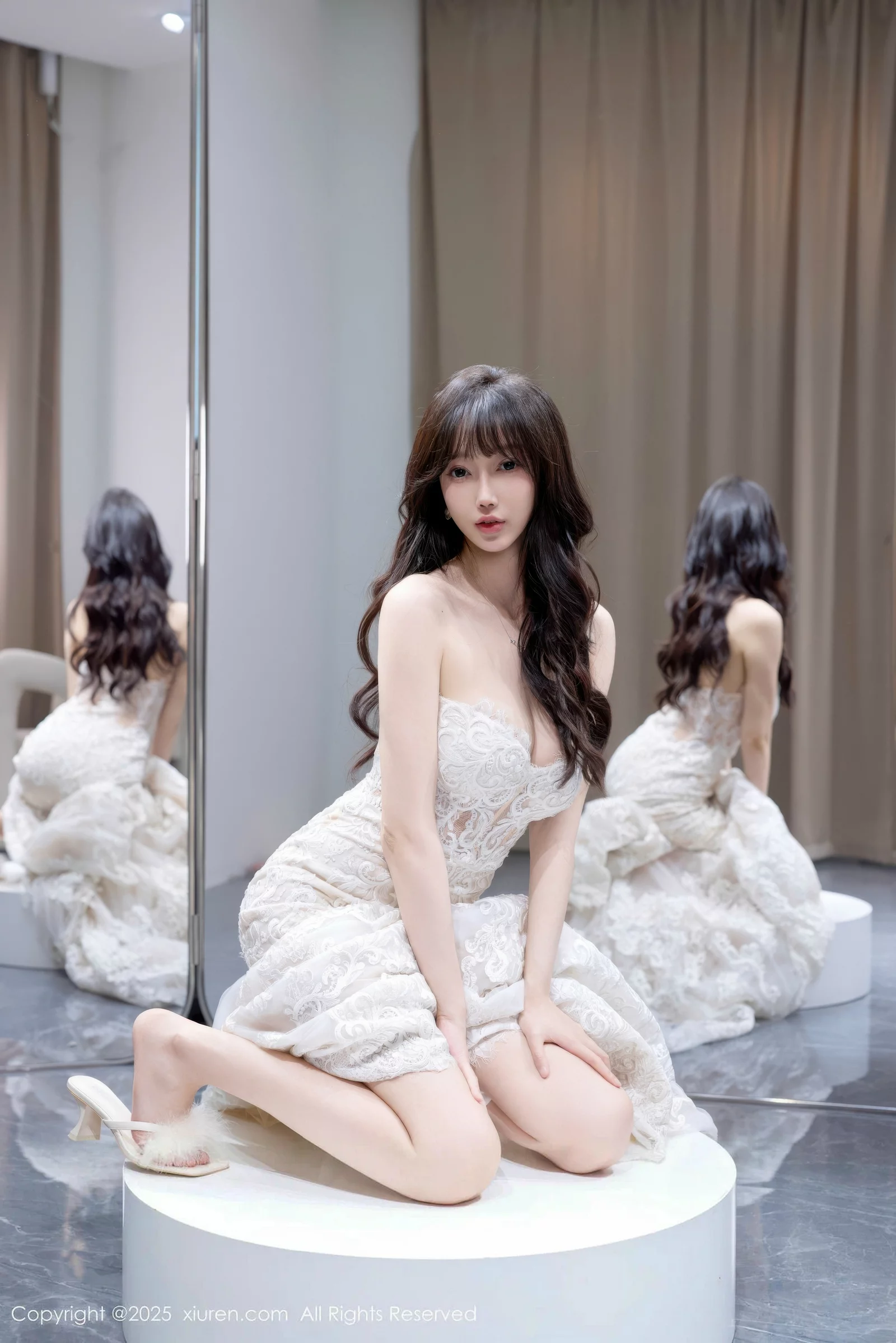 [[XiuRen秀人网]秀人网]No.10663_模特玥儿玥er私房性感白色婚纱礼裙秀完美身材迷人诱惑写真58P