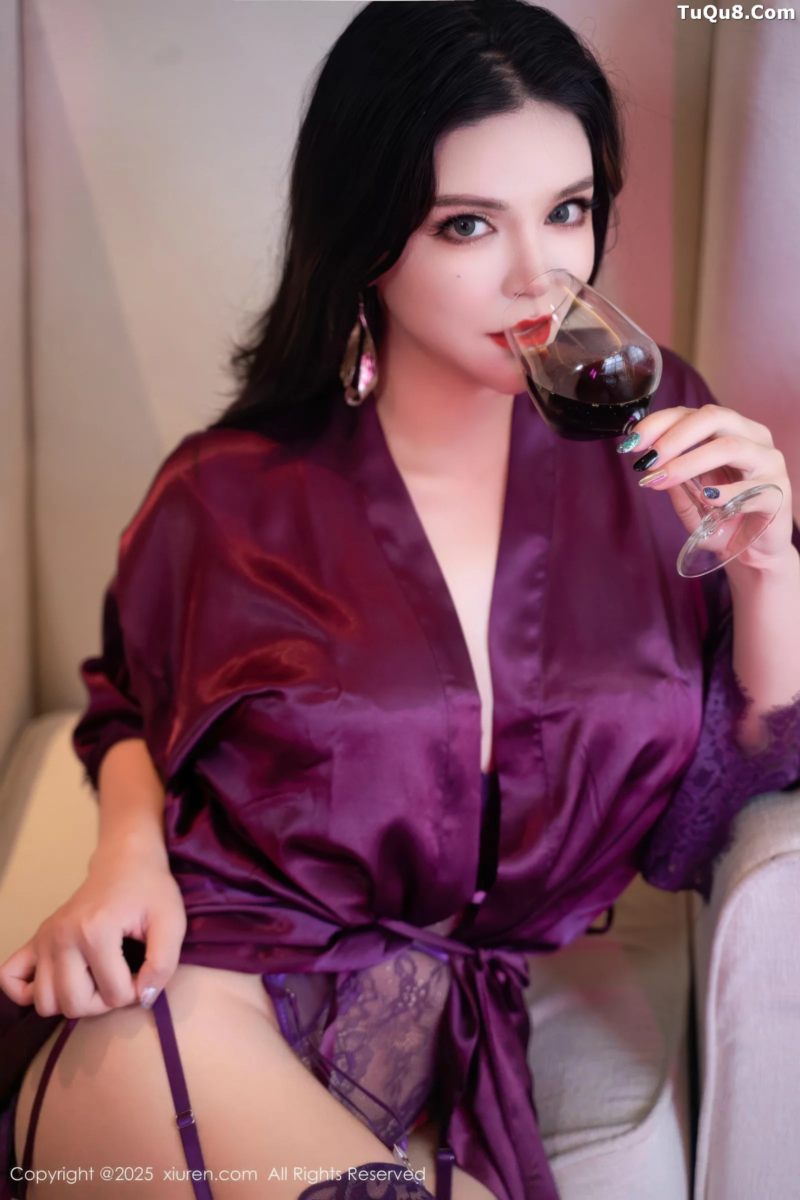 [[XiuRen秀人网]秀人网]No.10700_模特伊丽莎有点白性感紫色睡袍露紫色情趣内衣秀豪乳诱惑写真60P