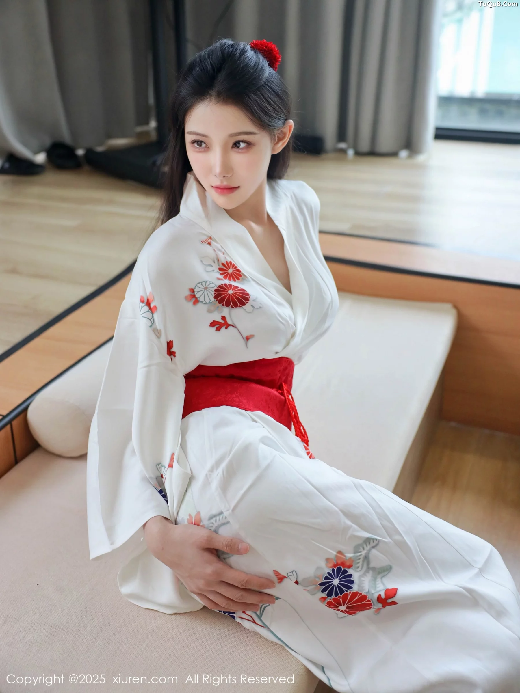 [[XiuRen秀人网]秀人网]No.10767_模特梨霜儿性感粉色蕾丝内衣配粉色丝袜秀丰腴身材迷人诱惑写真83P