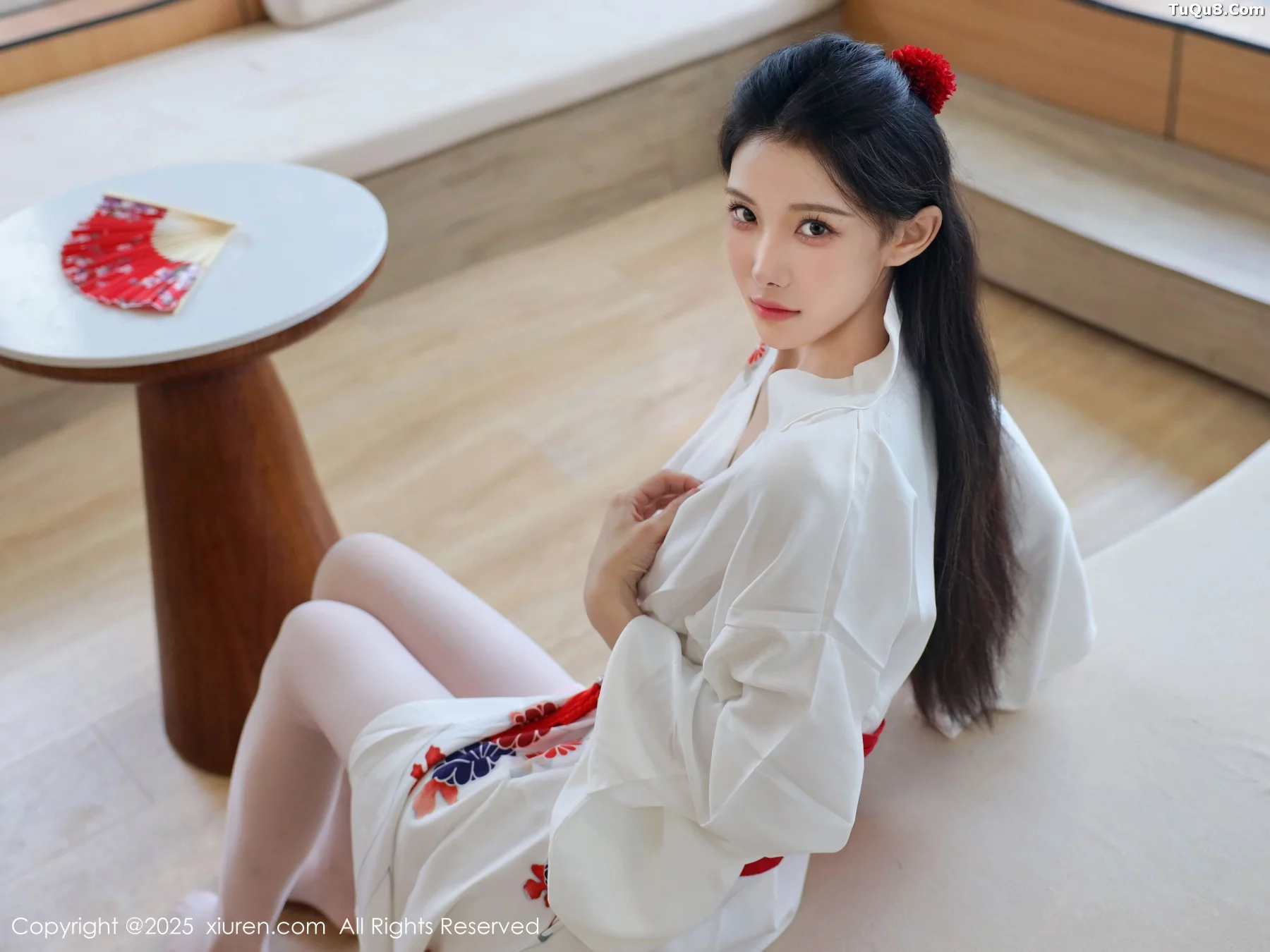 [[XiuRen秀人网]秀人网]No.10767_模特梨霜儿性感粉色蕾丝内衣配粉色丝袜秀丰腴身材迷人诱惑写真83P