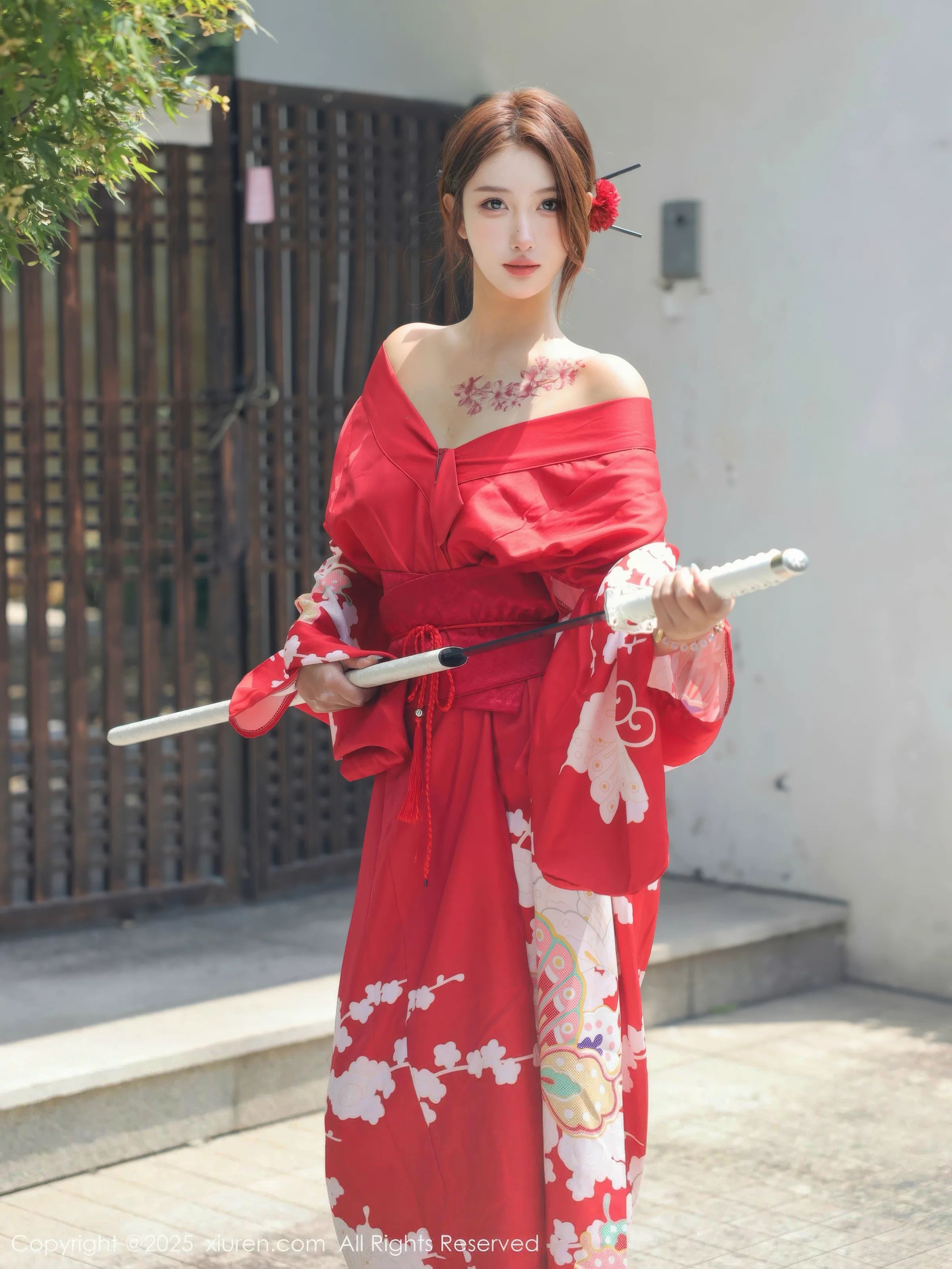 [[XiuRen秀人网]秀人网]No.10683_模特金允希Yuki户外性感红色和服半脱秀完美身材惹火诱惑写真80P