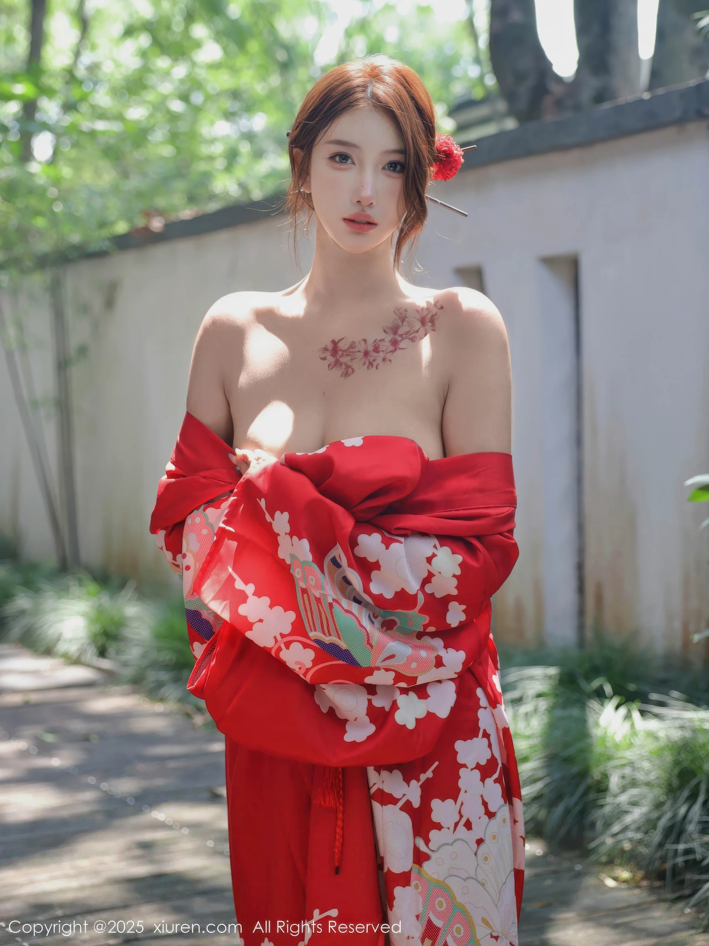 [[XiuRen秀人网]秀人网]No.10683_模特金允希Yuki户外性感红色和服半脱秀完美身材惹火诱惑写真80P