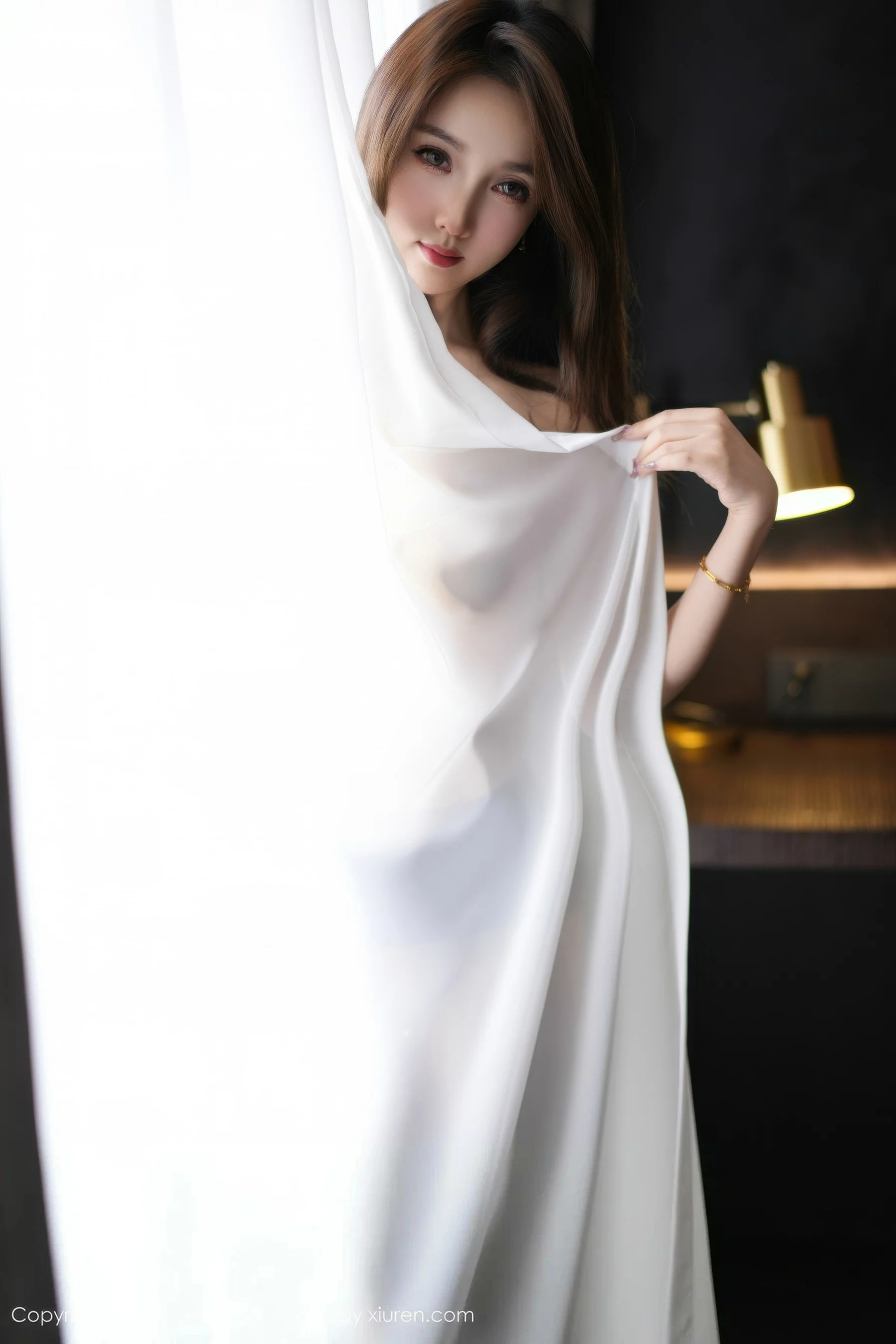 [YouMi尤蜜荟]Vol.1172_模特桃桃·夭夭twins黑色蕾丝内衣配超薄黑丝秀完美身材诱惑写真90P