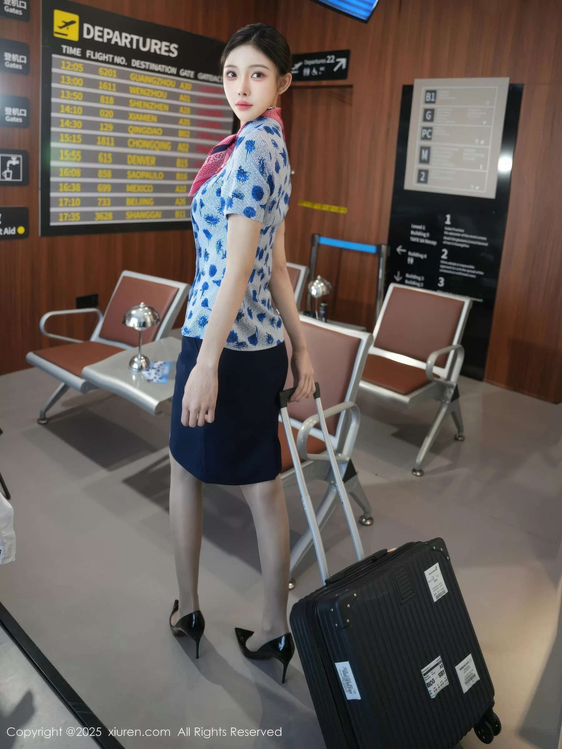 [[XiuRen秀人网]秀人网]No.10891_模特梨霜儿性感空姐制服露黑色蕾丝内衣秀丰腴身材撩人诱惑写真75P