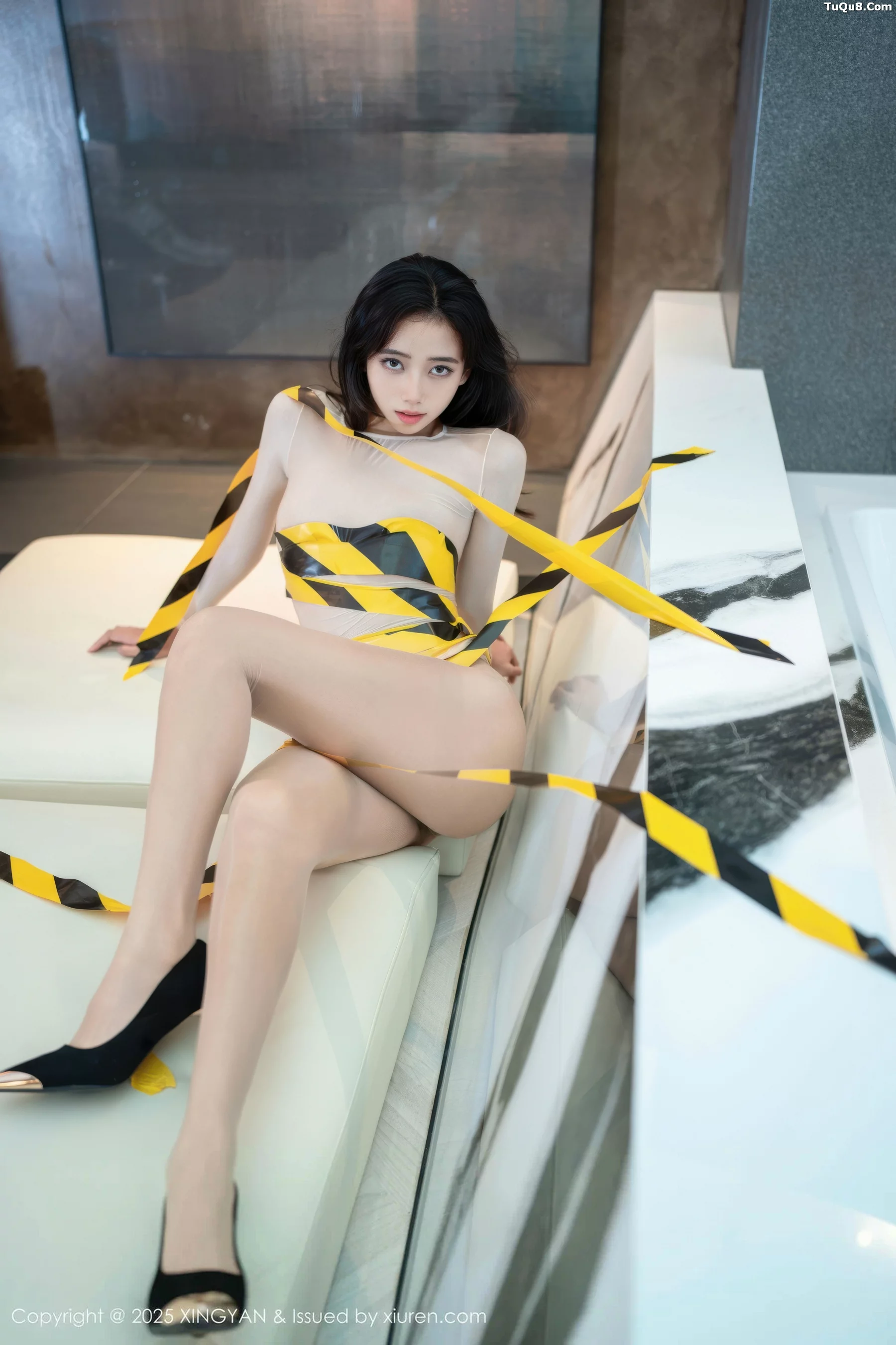 [XINGYAN星颜社]VOL.421_模特时安安性感肉色连衣短裙配超薄肉丝秀柔美身姿诱惑写真71P