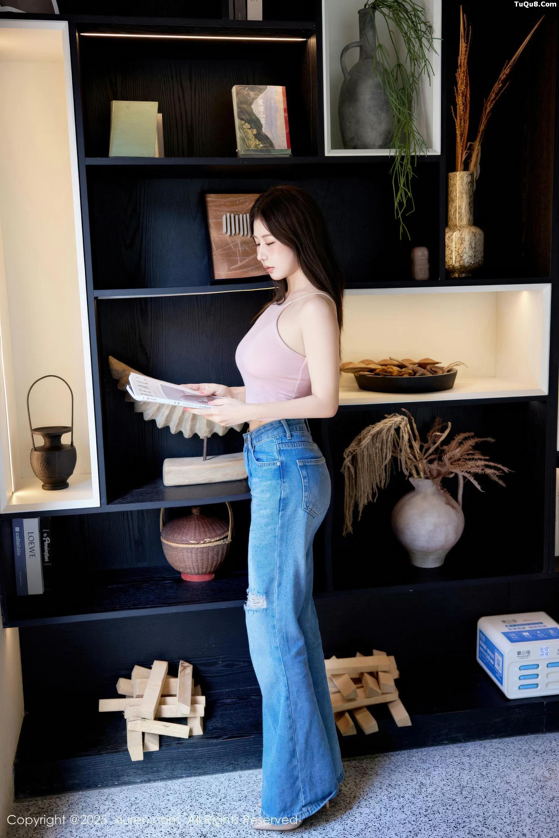 [[XiuRen秀人网]秀人网]No.10983_模特尹甜甜sunny性感粉色上衣配蓝色牛仔裤秀完美身材诱惑写真83P