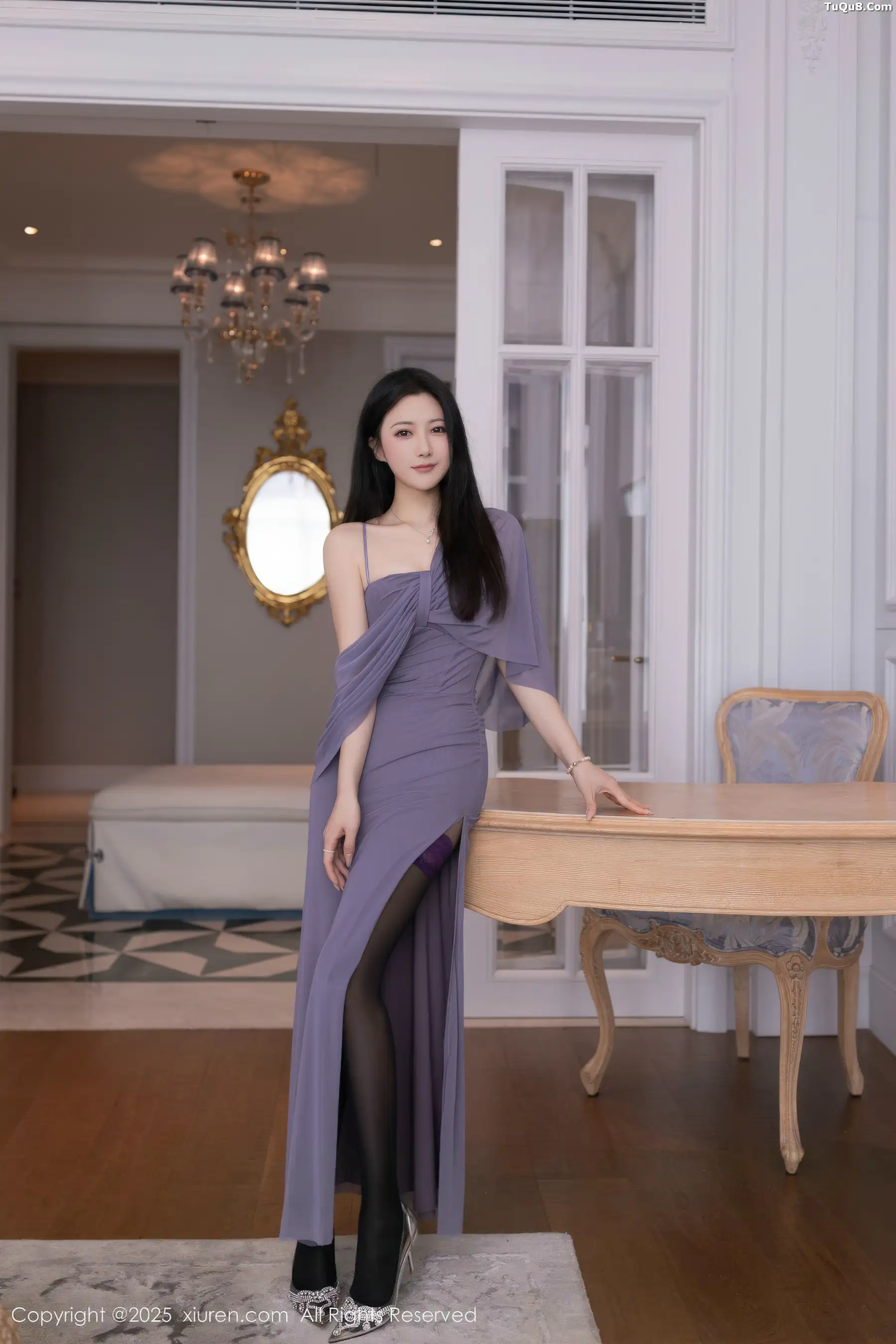 [[XiuRen秀人网]秀人网]No.10992_模特鱼子酱Fish性感紫色连衣裙配紫丝吊袜秀曼妙身姿诱惑写真76P