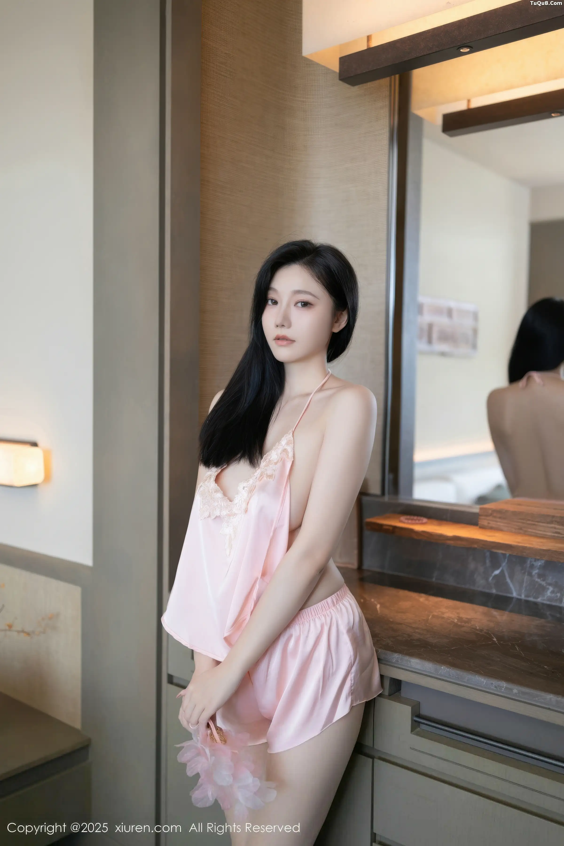 [[XiuRen秀人网]秀人网]No.11002_模特安然anran性感粉色情趣套装配超薄肉丝秀曼妙身姿诱惑写真78P