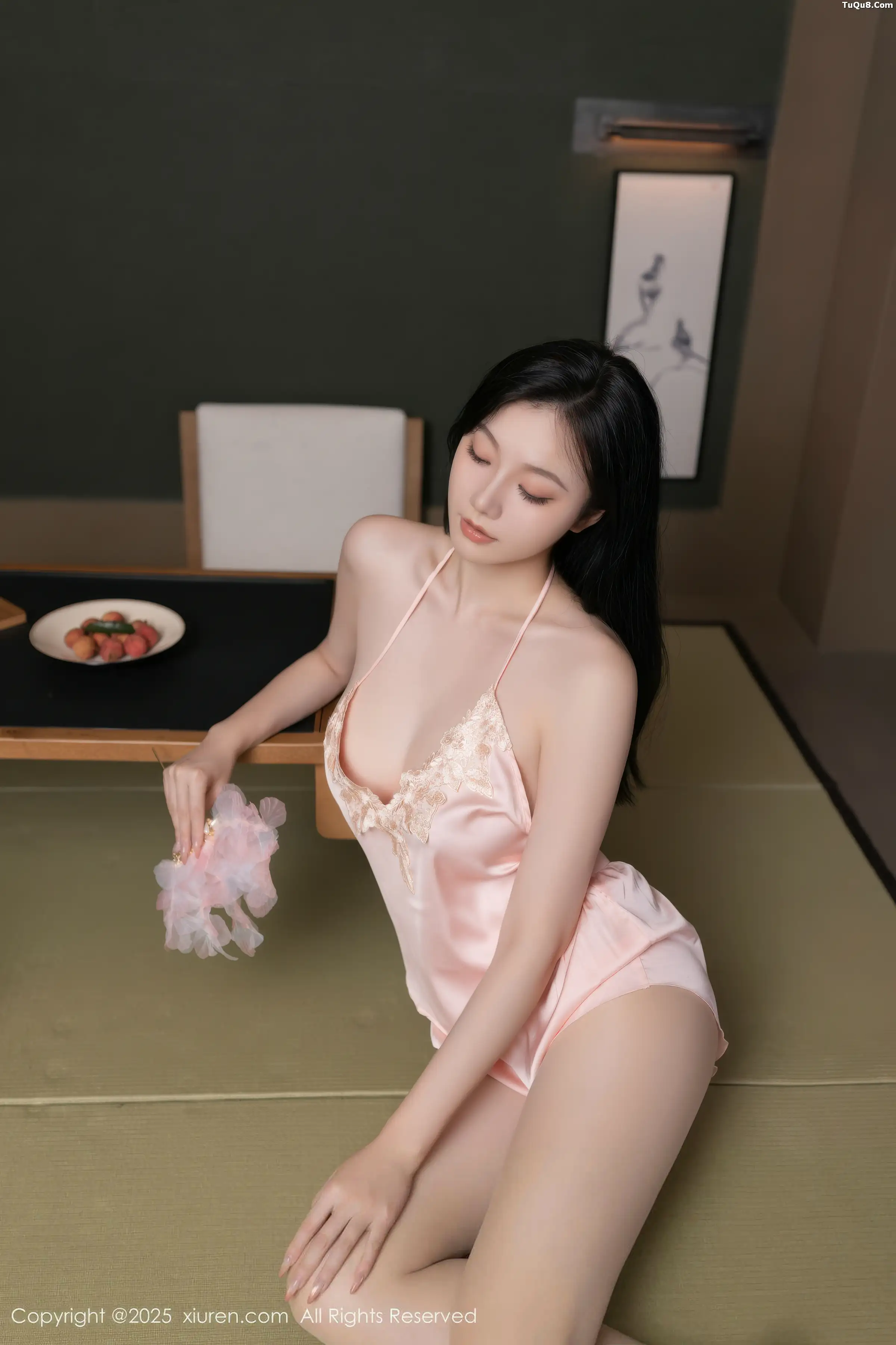 [[XiuRen秀人网]秀人网]No.11002_模特安然anran性感粉色情趣套装配超薄肉丝秀曼妙身姿诱惑写真78P