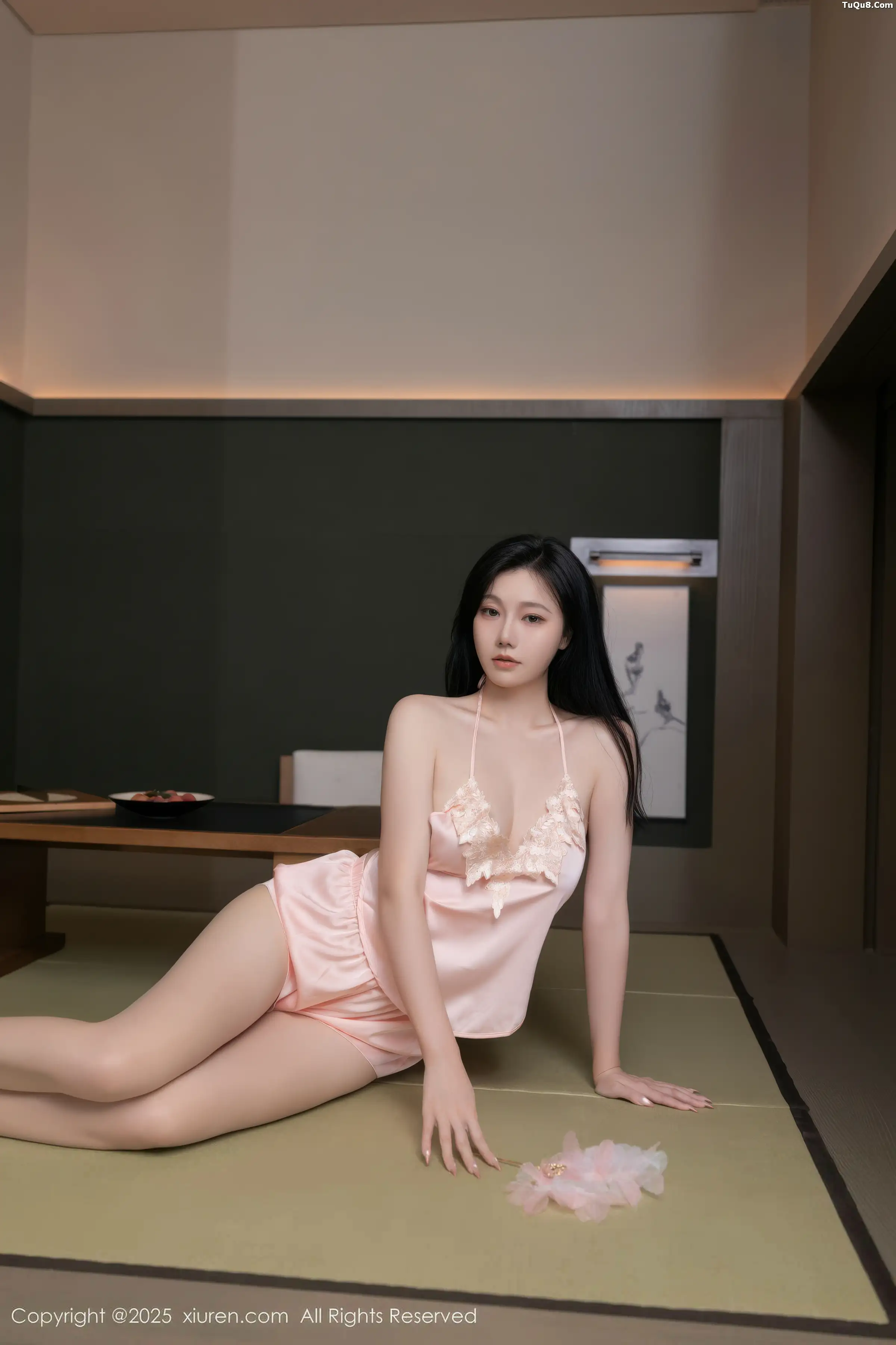 [[XiuRen秀人网]秀人网]No.11002_模特安然anran性感粉色情趣套装配超薄肉丝秀曼妙身姿诱惑写真78P