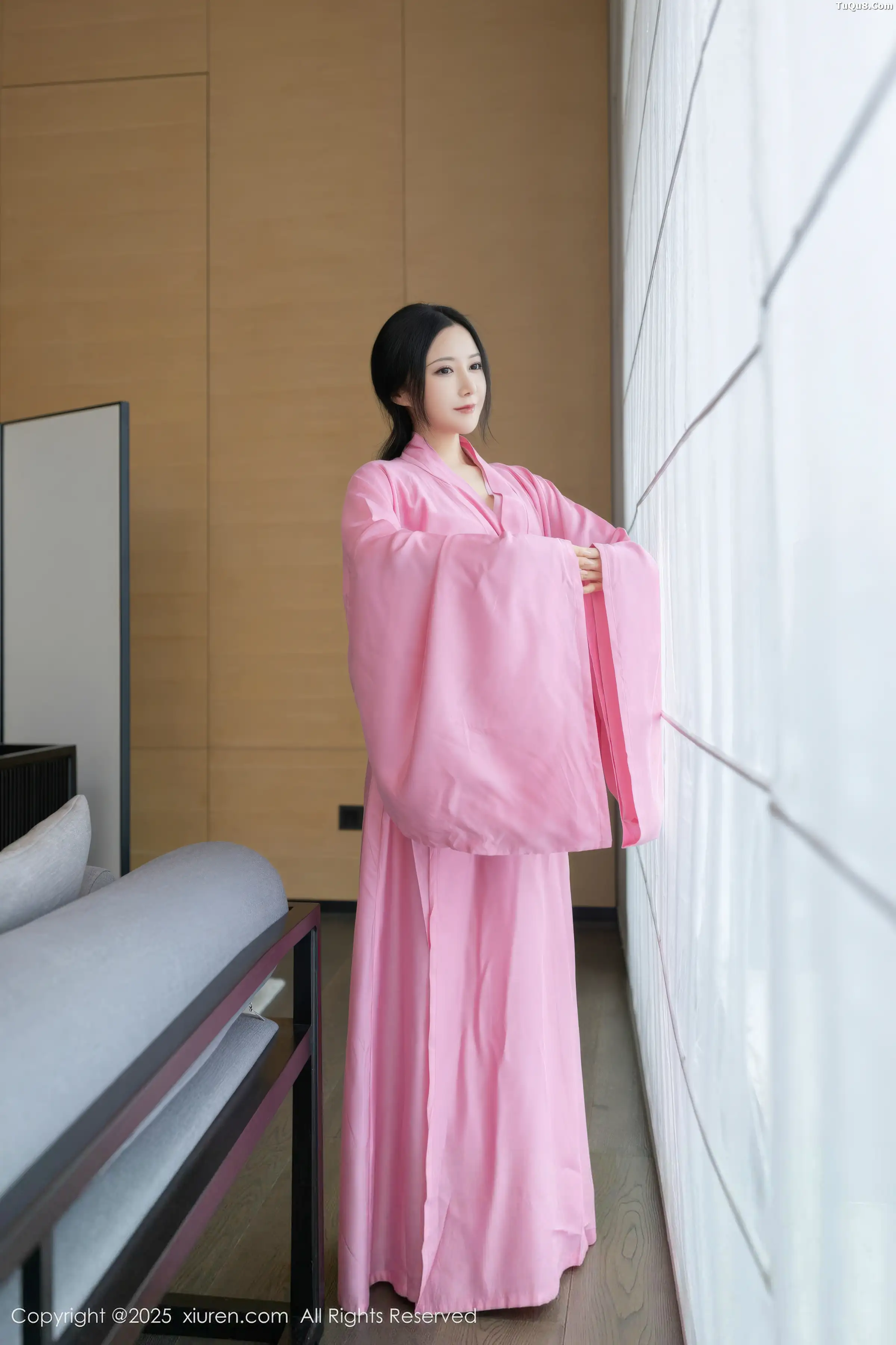 [[XiuRen秀人网]秀人网]No.11049_模特鱼子酱Fish性感粉色月影纱配超薄肉丝秀曼妙身姿诱惑写真82P