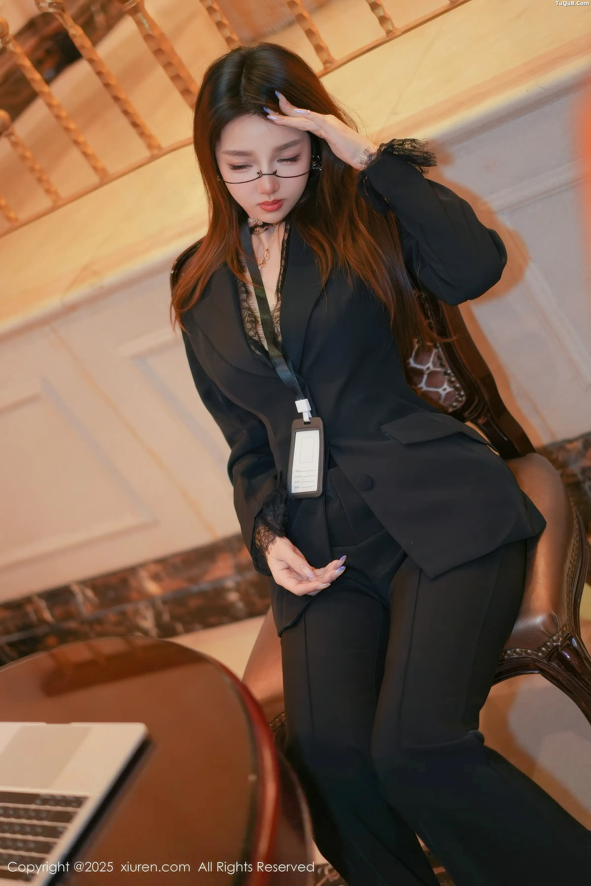 [[XiuRen秀人网]秀人网]No.11007_模特Twins-夭夭性感西服露豹纹内衣配闪亮黑丝秀曼妙身姿诱惑写真82P