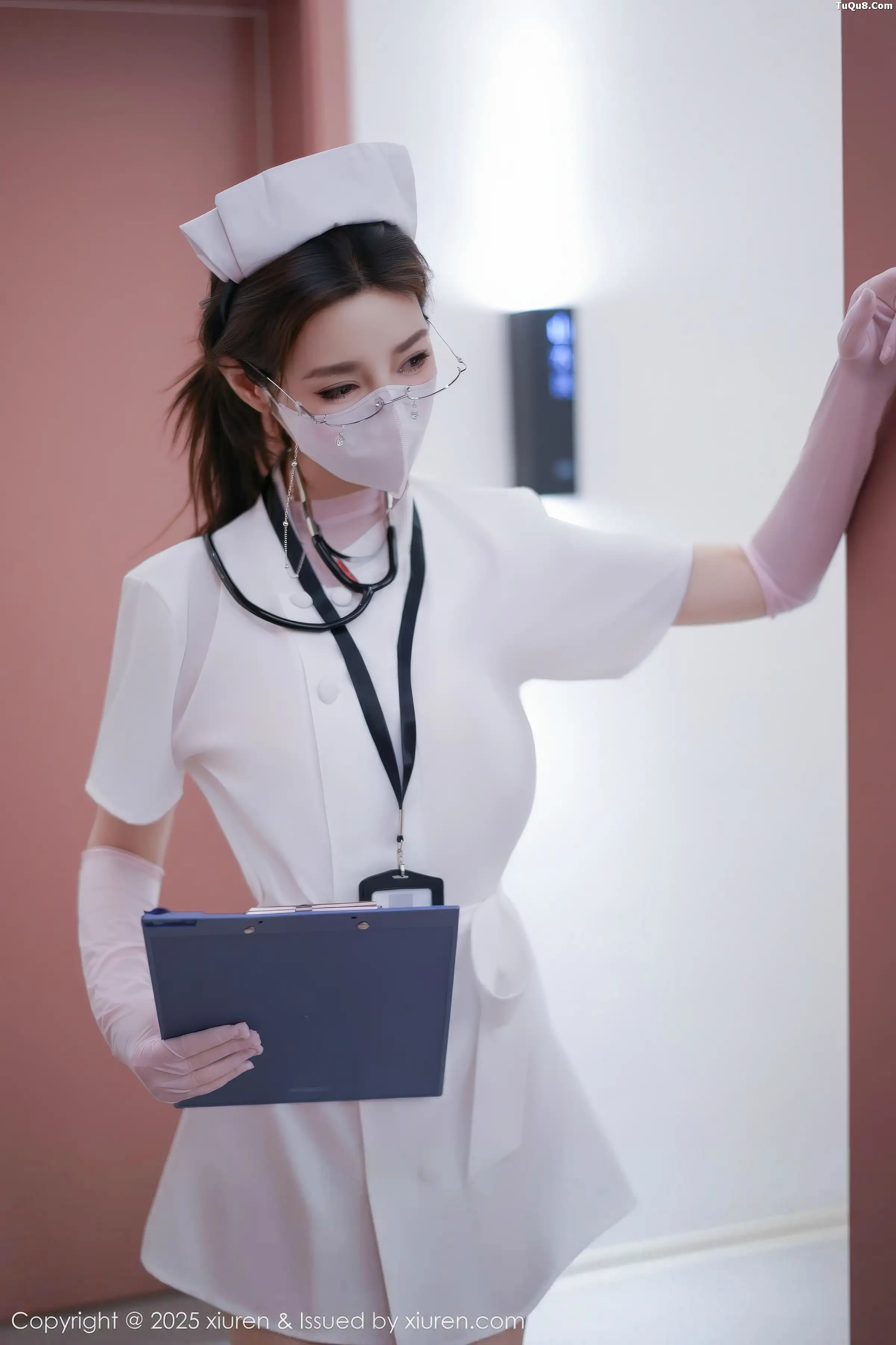 [[XiuRen秀人网]秀人网]No.11099_模特Twins-桃桃性感护士服露白色情趣内衣秀曼妙身姿诱惑写真78P