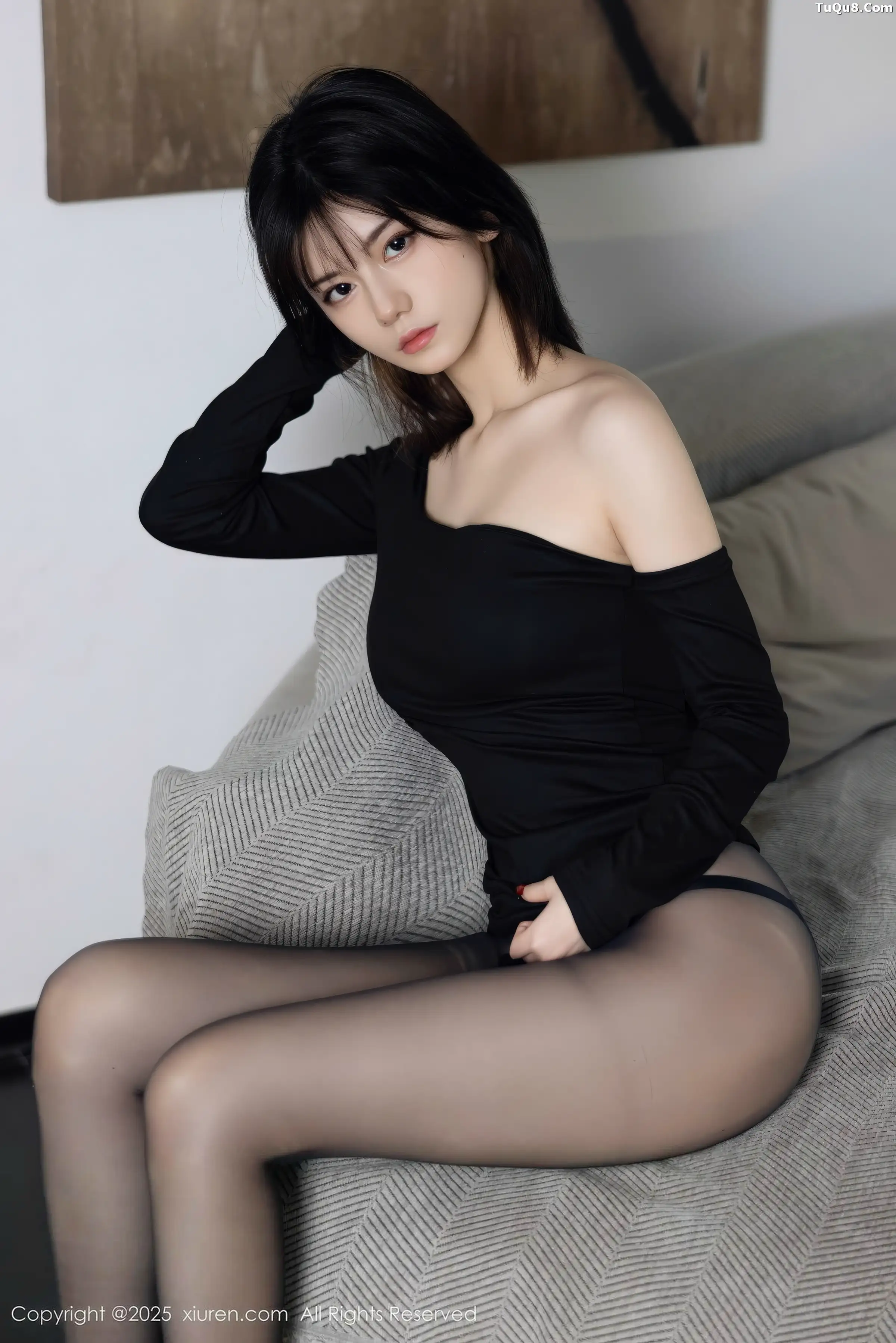 [[XiuRen秀人网]秀人网]No.11105_模特凌七七性感黑色连衣短裙配超薄黑丝秀曼妙身材迷人诱惑写真100P