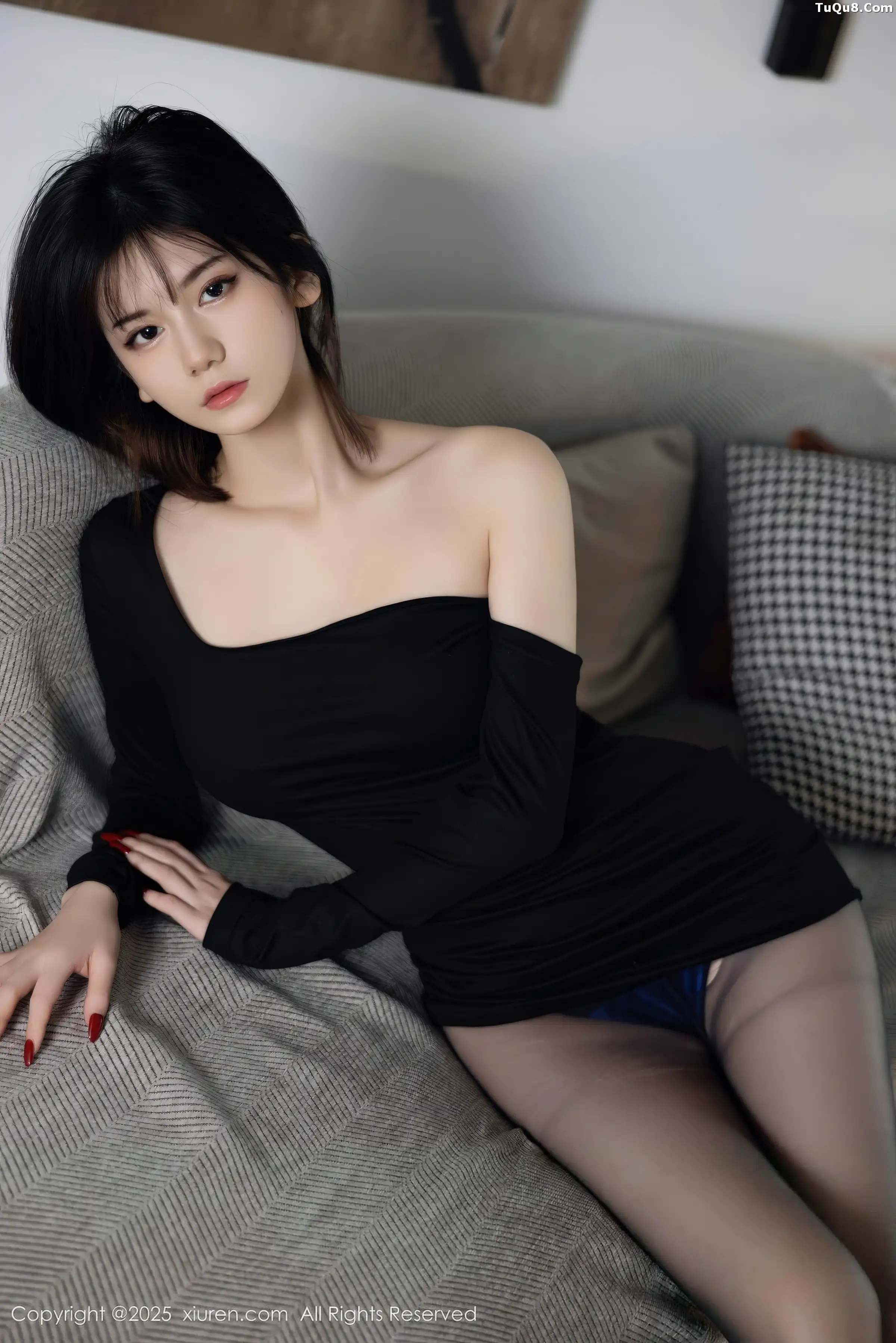 [[XiuRen秀人网]秀人网]No.11105_模特凌七七性感黑色连衣短裙配超薄黑丝秀曼妙身材迷人诱惑写真100P