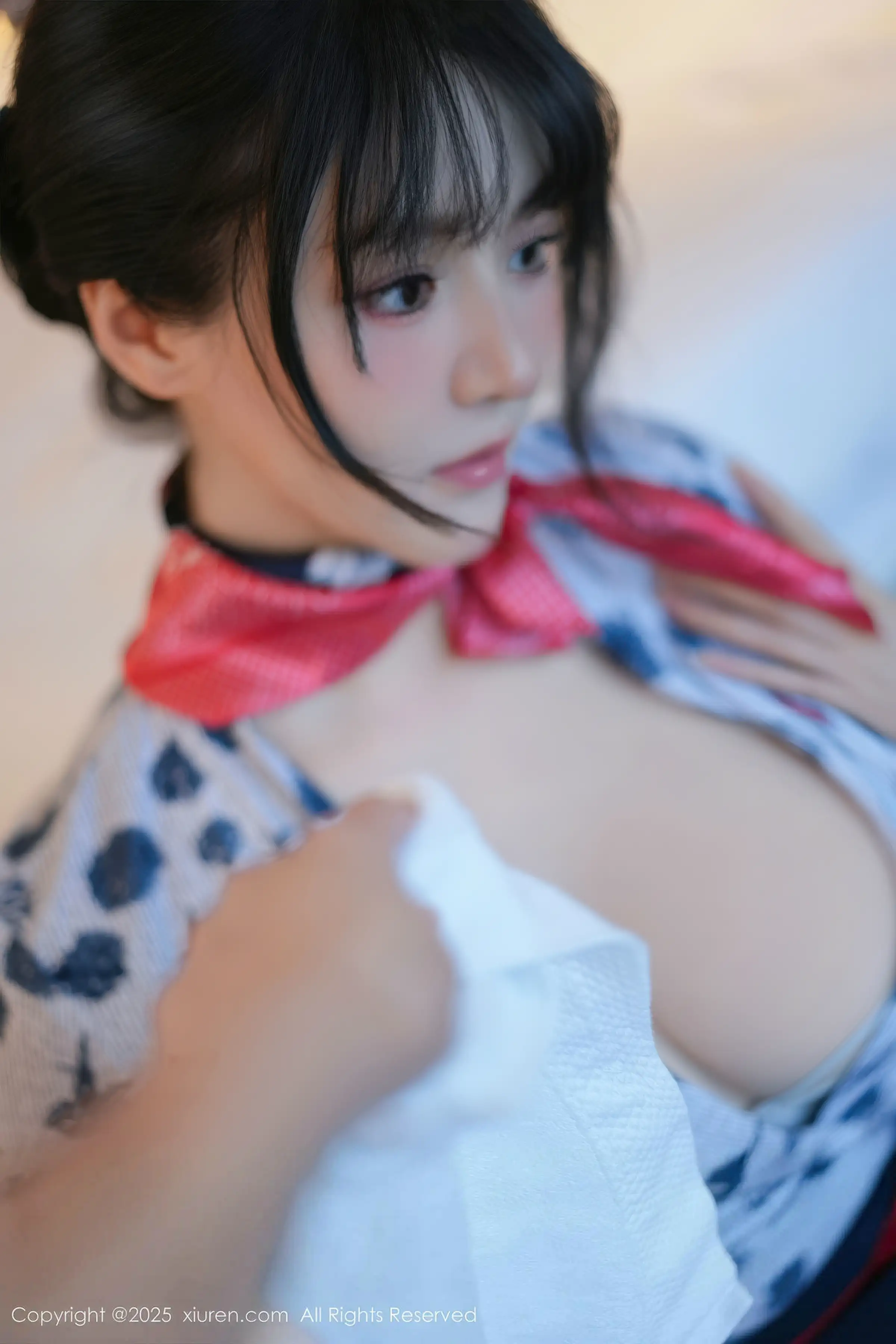 [[XiuRen秀人网]秀人网]No.11115_模特沈南汐RuRu性感空姐制服露灰色内衣秀凹凸身材诱惑写真80P